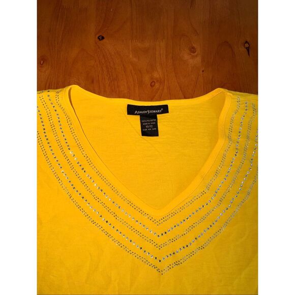 ASHLEY STEWART - Women's Yellow Shirt & Shorts Set Size Top 10/12 Shorts 14/16 - Picture 10 of 12